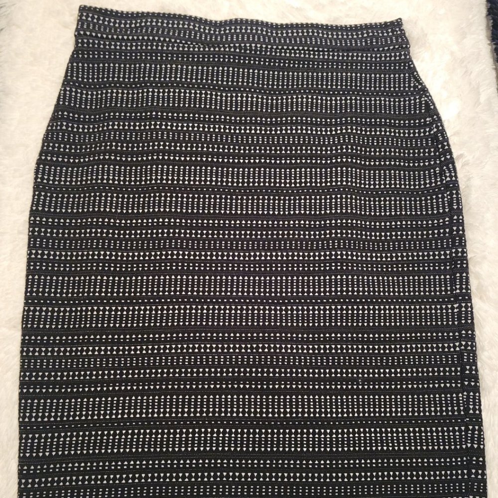 NWOT Banana Republic Women’s Woven Midi Skirt With Back Slit
